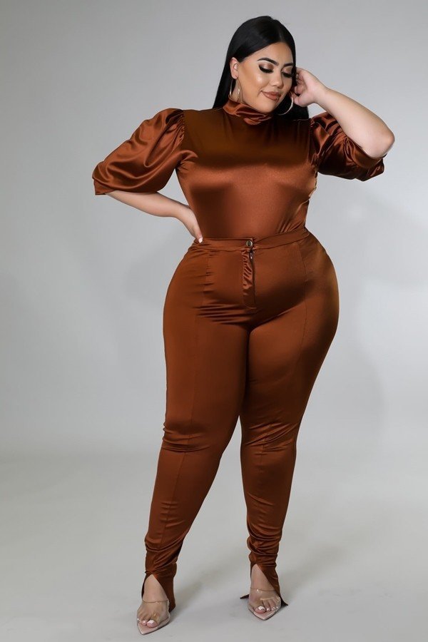 Turtleneck Trousers  Body Shaping Two-Piece Suit